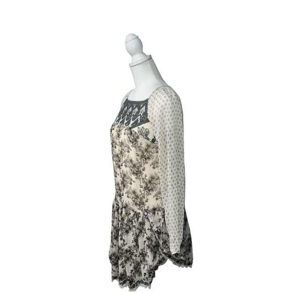 Free people Elsie Sheer Lace Boho Dress in Magnolia Combo in XS - Picture 7 of 10
